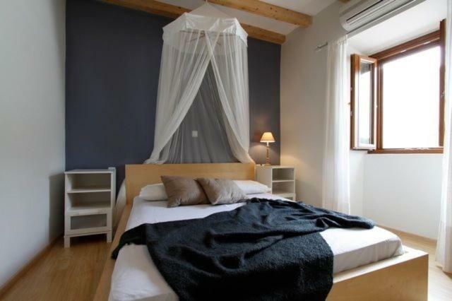 Anelina Paxos Residences  Gaios Esterno foto